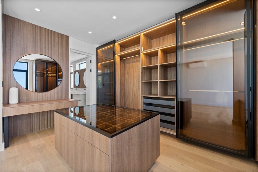 5 Bedroom Property for Sale in Camps Bay Western Cape